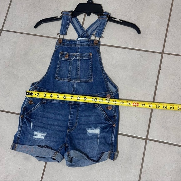 Jordache Girls Denim Blue Overall Shorts shortalls size M(7/8) - Picture 6 of 7
